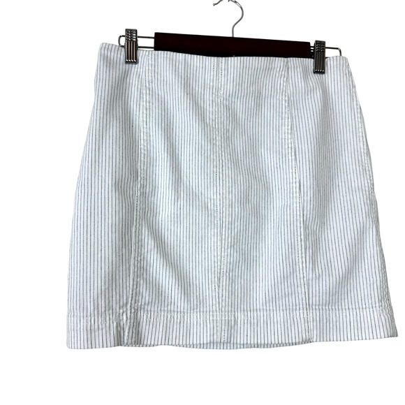 Free People Modern Femme Pinstripe Skirt in Black and White Combo Size 8 - Picture 3 of 9